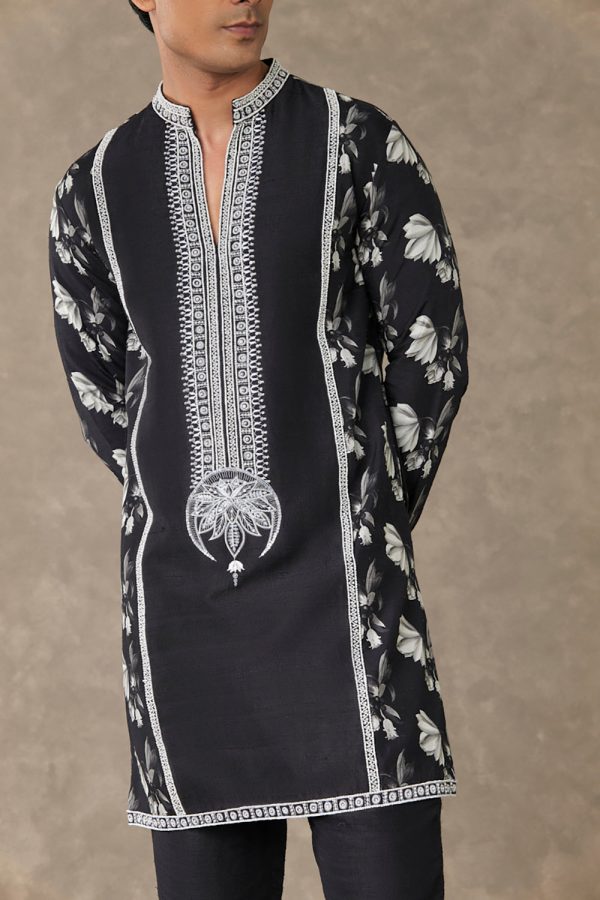 Black Chaand Kurta Sets Online Sale