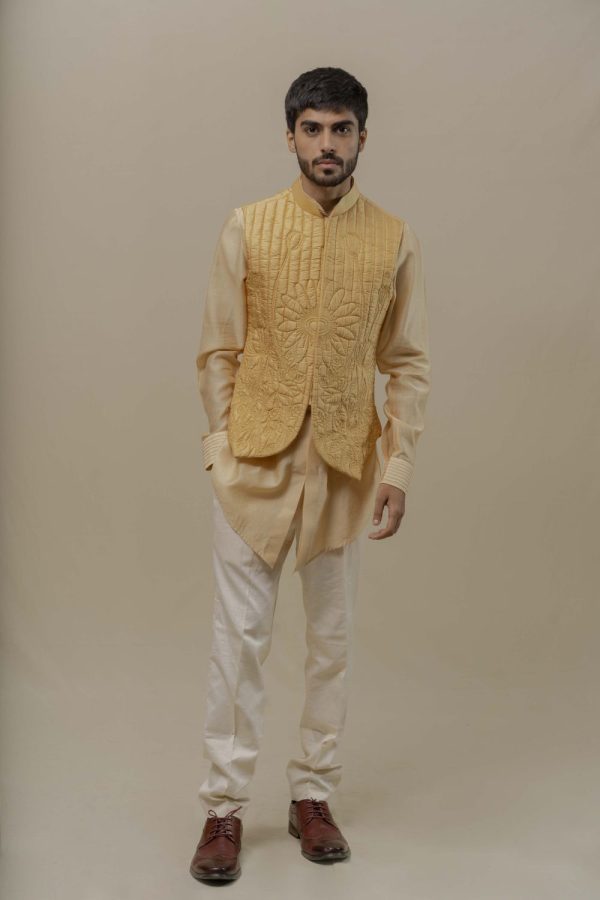 CREAM BUNDI-KURTA SET Cheap