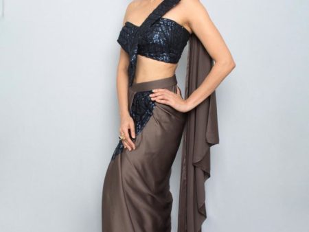 AMRUTA KHANVILKAR IN STRUCTURED BOW CORSET WITH A DRAPED SKIRT Online Hot Sale